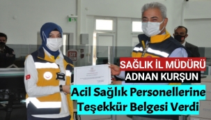Komuta Kontrol Merkezi’nde görev yapan personeller İl Sağlık Müdürü Dr. Adnan Kurşun tarafından ödüllendirildi.