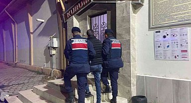 2 yıl 6 ay hapis cezası bulunan firari şahıs yakalandı