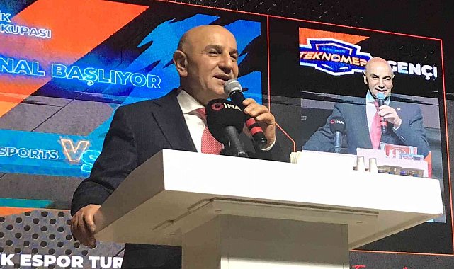 50 bin lira değerinde ödüllü E-Spor Gençlik Kupası finali yapıldı