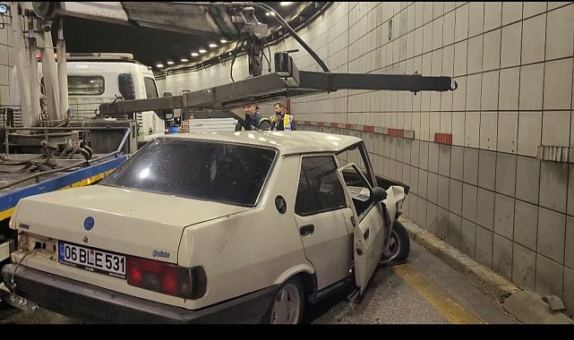 Ankara'da polisin "dur" ihtarına uymayan sürücü kaza yaptı: 3 yaralı