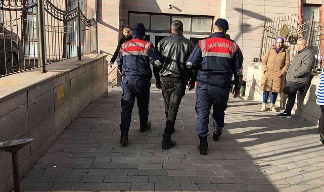 Aranması olan şahıs jandarma ekiplerince yakalandı