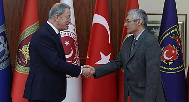 Bakan Akar: "Görünen o dur ki bu savaş kolay kolay bitmeyecek"