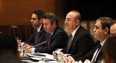 Bakan Çavuşoğlu, Suriye ile temaslara ilişkin: "Yol haritasının ikinci aşaması dışişleri bakanları düzeyinde bir toplantının planlanması"
