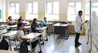 Bakan Özer: "Yarıyıl tatilinde ücretsiz kurslarımız 21 Ocak'ta başlayacak"