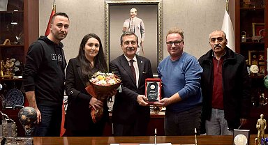 Başkan Ataç'a gönüllülerden teşekkür