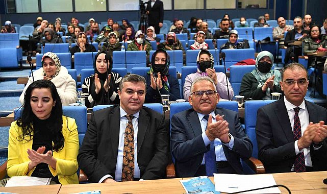 Başkan Büyükkılıç, e-38'in dünyaya açılan yeni ara yüzünü tanıttı