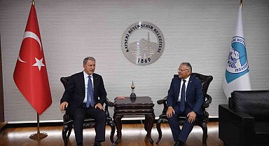 Başkan Büyükkılıç'a 2022'de devlet büyüklerinden takdir ve teşekkür