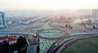 Başkan Çolakbayrakdar: "Yol medeniyettir anlayışıyla ulaşımda çağ atlamaya devam ediyoruz"