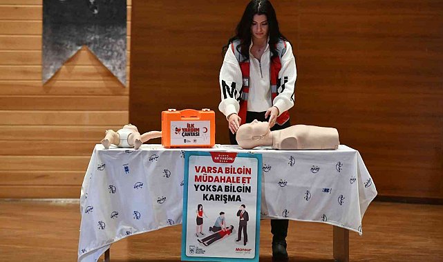 Başkentte servis şoförleri ve rehberlerine ilk yardım eğitimi