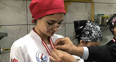 Bir altın da okul müdüründen