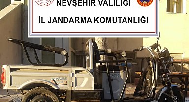 Buğday hırsızları jandarmadan kaçamadı
