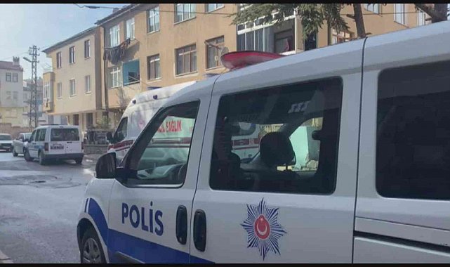Bunalımda olan şahıs banyoda kendini astı