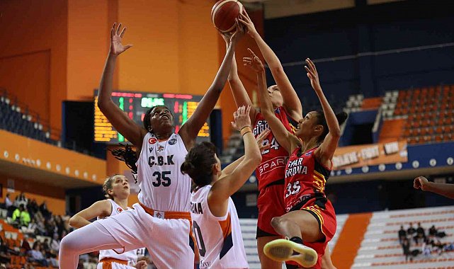 Çukurova Basketbol, evinde farklı kazandı