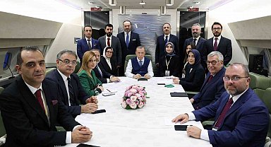 Cumhurbaşkanı Erdoğan: "Suriye-Türkiye-Rusya üçlü olarak bir adım atalım istiyoruz"