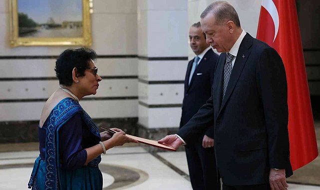 Cumhurbaşkanı Erdoğan, Sri Lanka Büyükelçisi Saranya Hasanthi Urugodawatte Dissanayake'yi kabul etti