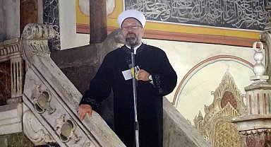 Diyanet İşleri Başkanı Ali Erbaş'tan cuma hutbesinde yılbaşı vurgusu