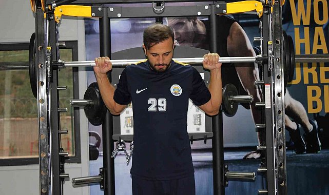 Emre Özden ilk golünü attı