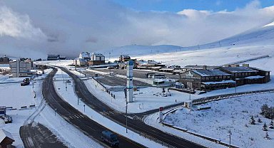 Erciyes beyaza büründü, muhteşem görüntüler ortaya çıktı