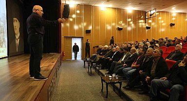 Erdemli'de arıcılık eğitimi