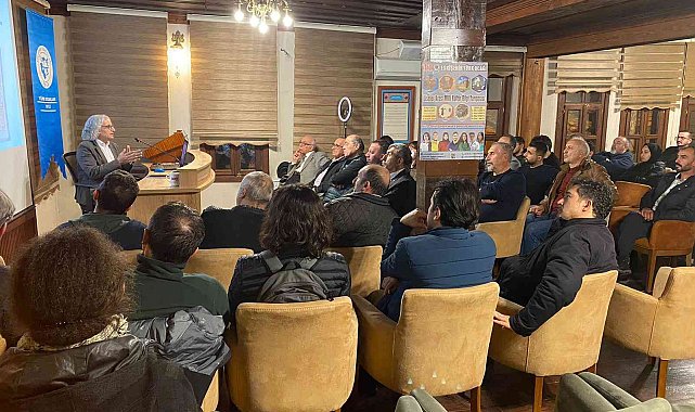 Eskişehir Türk Ocağı'nda Osmanlı'dan Cumhuriyet'e 'Devlet ve Toplum' konferansı