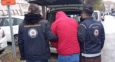 Eskişehir'de 9 düzensiz göçmen yakalandı