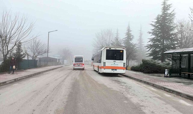 Eskişehir'de yüksek kesimlerde sis hakim oldu