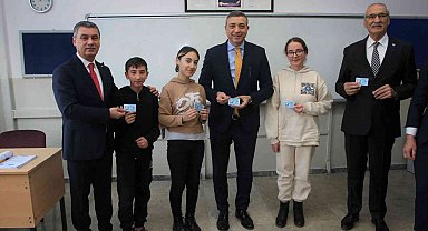 Gölbaşı Belediyesi'nden öğrencilere 'Yapay Zeka Destekli Lise Ve Üniversiteye Hazırlık Sistemi' desteği