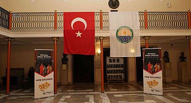 Gölbaşı Belediyesi'nden yetişkinlere yönelik tiyatro gösterimi