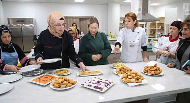 Gölbaşı Belediyesi'nin ücretsiz kurslarında eğitim devam ediyor