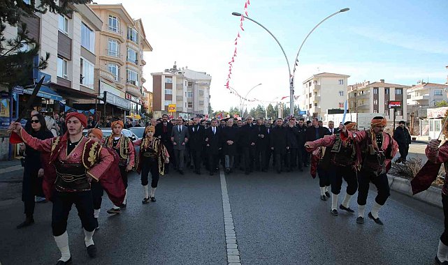 Gölbaşı'nda Atatürk'ün Ankara'ya gelişinin 103'üncü yıl dönümü coşkuyla kutlandı