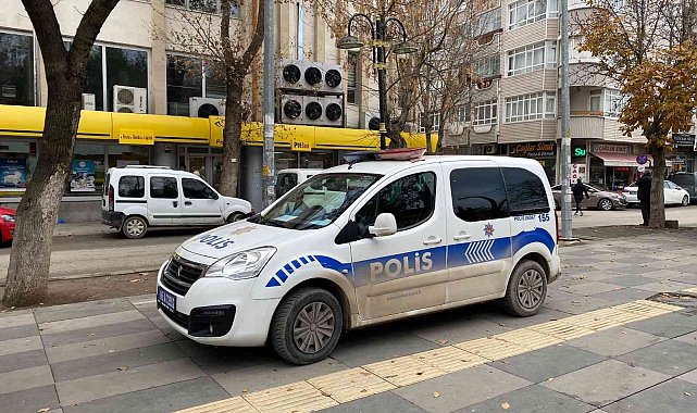 Güvenlik görevlisi "İşe geç geldin" tartışmasında PTT şubesi şefini öldürdü