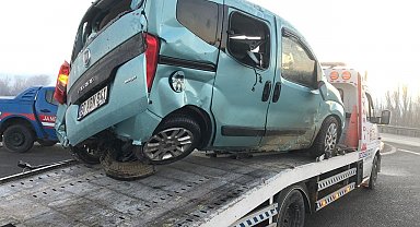 Hayvan yüklü kamyonet ile hafif ticari araç çarpıştı: 5 yaralı