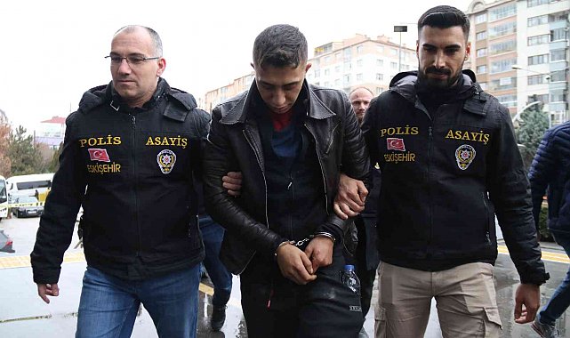 Hırsızlık için girdiği evde cinayet işlediği iddia edilen şüpheli adliyeye sevk edildi
