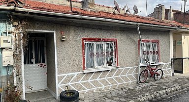 Hırsızlık için girdiği evin sahibini öldürdü