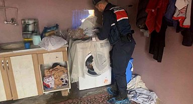 Jandarmadan 11 adrese eş zamanlı 'kaçakçılık' operasyonu