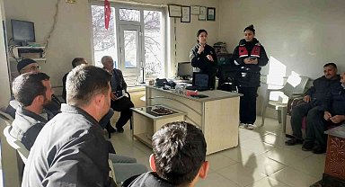 Jandarmadan erkeklere "Kadına El Kal-Ka-Maz" eğitimi