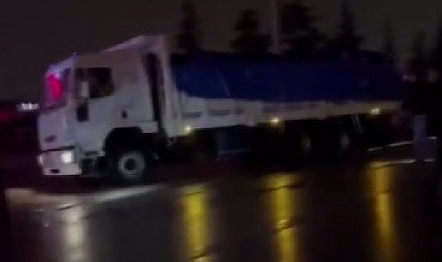 Kamyon kasasındaki mobilyaların arasından 64 kilo uyuşturucu çıktı