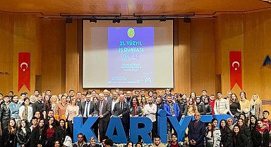 Kariyer Merkezi Müdürü Özada: "30 bin kişi kariyer merkezine kayıtlı"