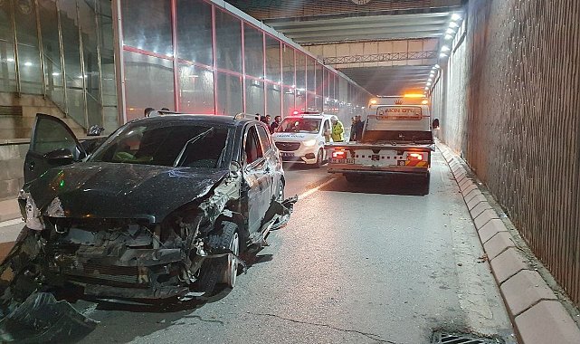 Kazada savrulan araç refüje çarptı: 2 yaralı