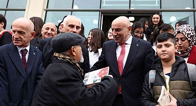 Keçiörenli gençlere Mehmet Akif Ersoy anlatıldı