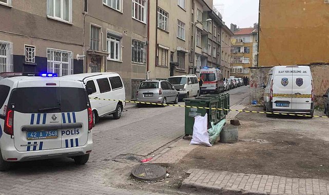 Konya'da cinnet geçirerek kızlarını öldüren baba polise teslim oldu