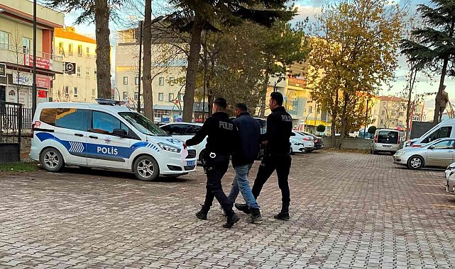 Konya'da evden televizyon çalan hırsız tutuklandı