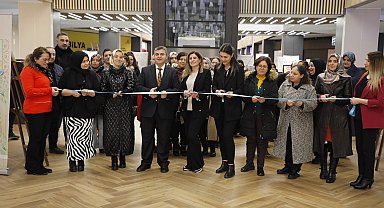 KUMSmall'da sergi ve fuar açıldı