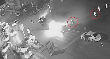 LPG'li otomobil bir anda alev aldı, son anda kaçtıkları anlar kameraya yansıdı