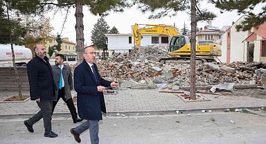 Meram'a yeni kazandırılan caddelerde çalışmalar sürüyor