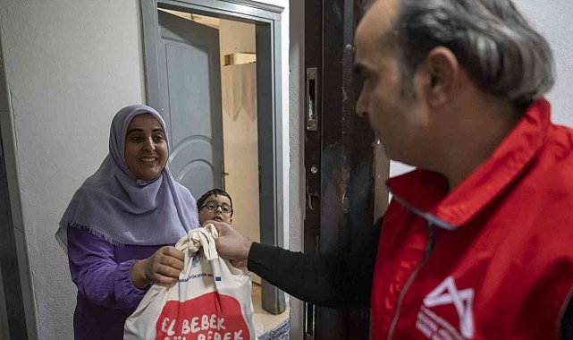 Mersin'de 30 bin aileye 'El Bebek Gül Bebek' paketi ulaştı