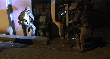 Mersin'de PKKKCK operasyonu: 9 gözaltı