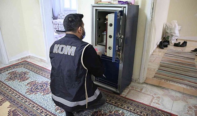 Mersin'deki tefeci operasyonu: 10 gözaltı