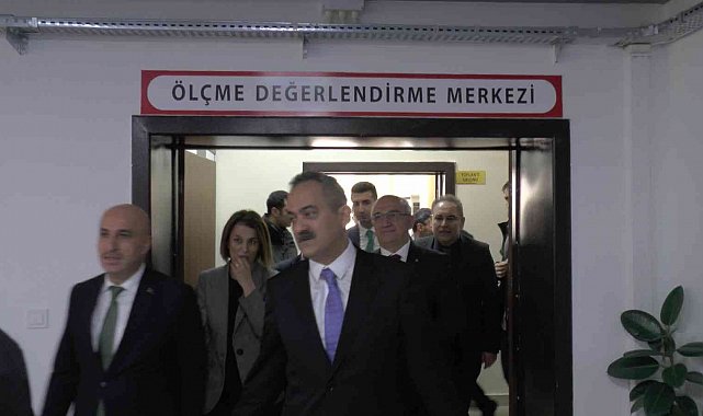 Milli Eğitim Bakanı Özer Nevşehir'de temaslarda bulundu