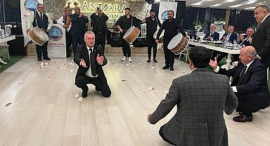 Mucurlular Derneği Atatürk'ün Mucur'a gelişinin 103'üncü yılını kutladı